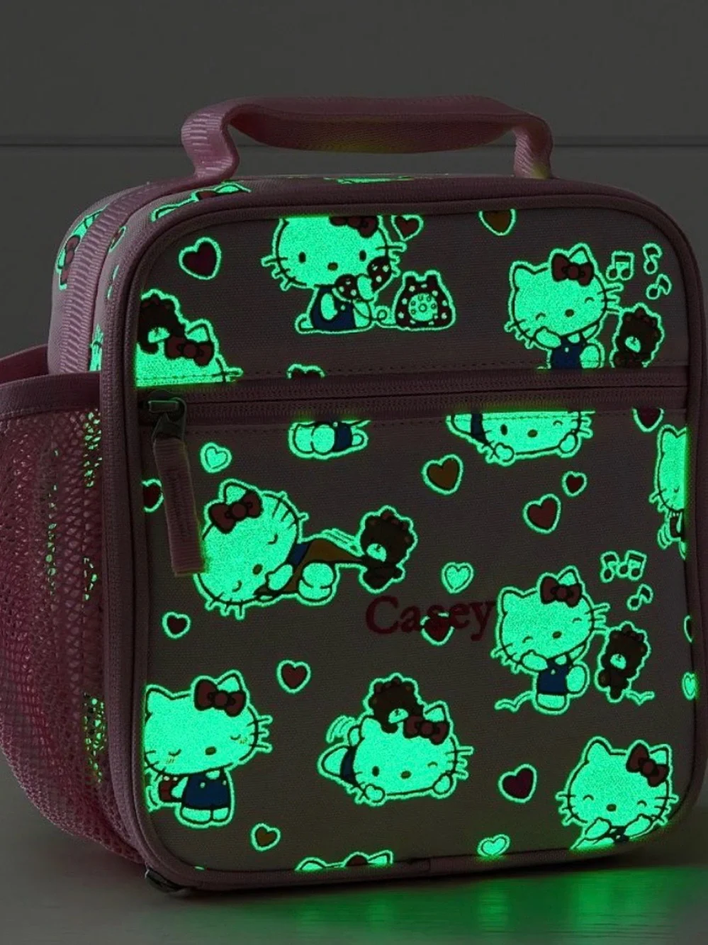 Hello Kitty® Hearts Glow-In-The-Dark Mackenzie Classic Lunch Box
